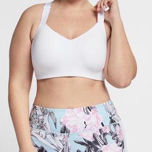 Nike Rival High-Support Sports Bra Size 42DD